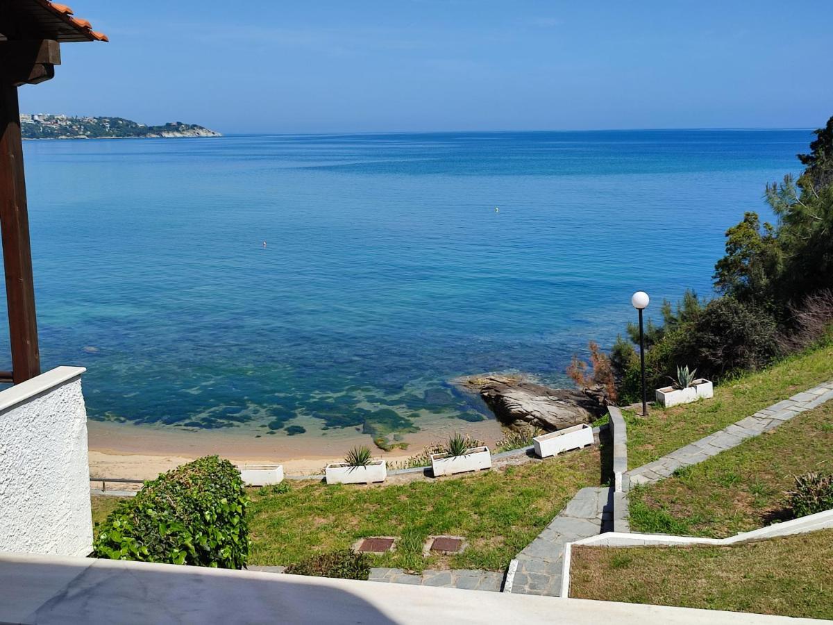 Beach House Emme Палеон-Цифликион Экстерьер фото